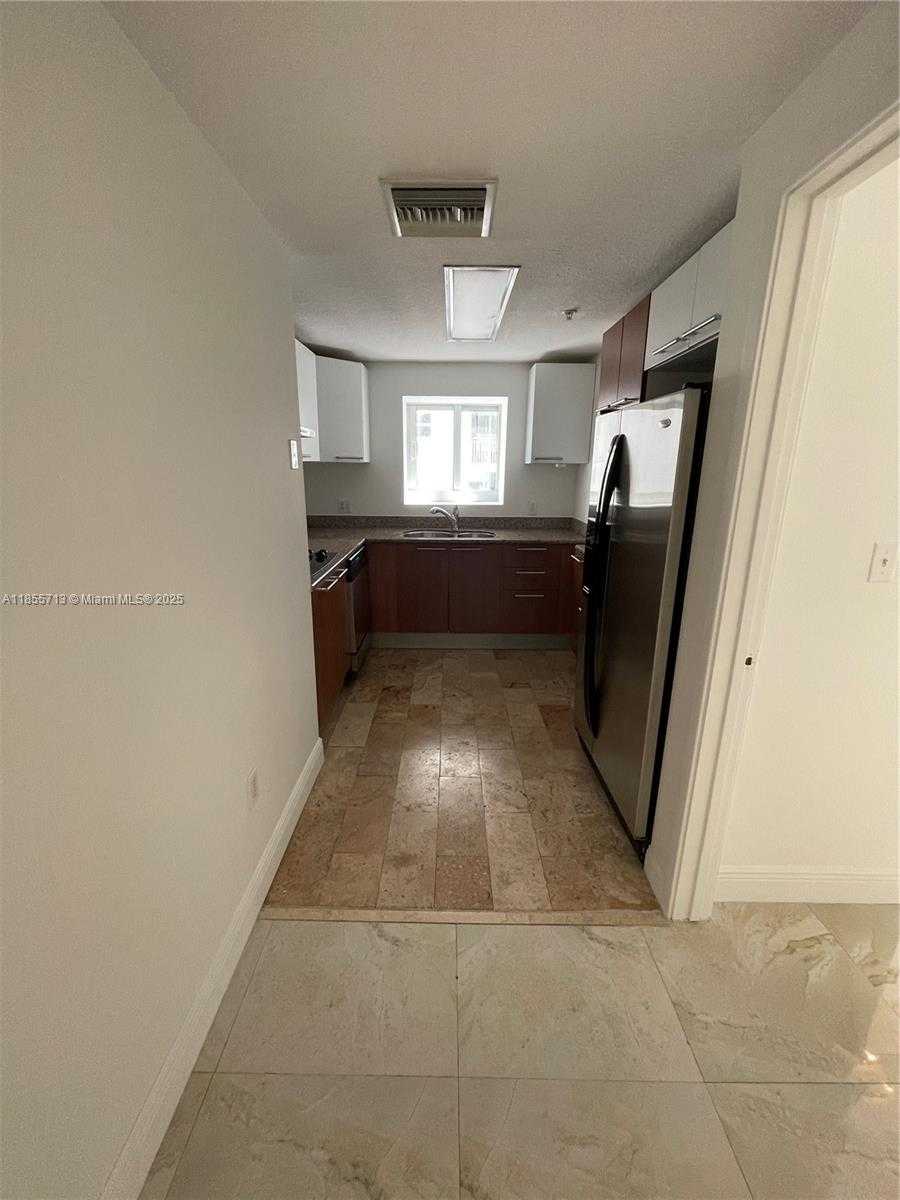 Small Image of 170 SOUTH EAST 14TH ST #1904, Miami Number 10