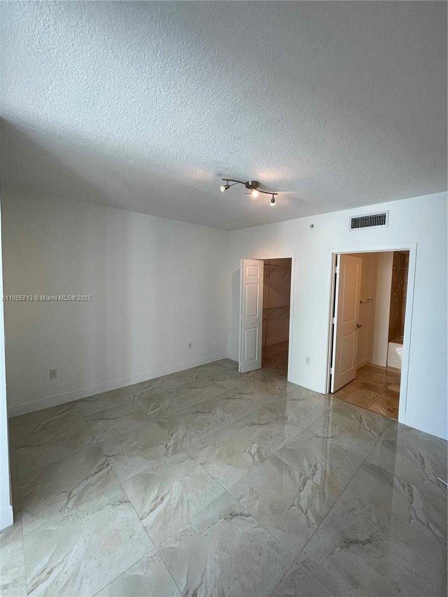 Small Image of 170 SOUTH EAST 14TH ST #1904, Miami Number 28