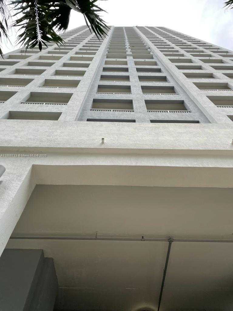 Small Image of 170 SOUTH EAST 14TH ST #1904, Miami Number 4