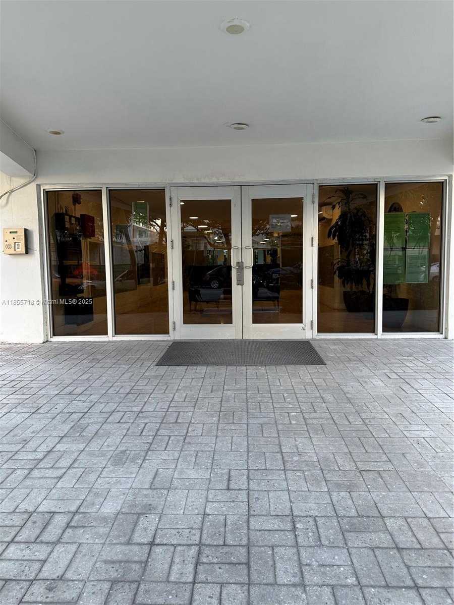 Small Image of 1750 JAMES AVE #10A, Miami Beach Number 6