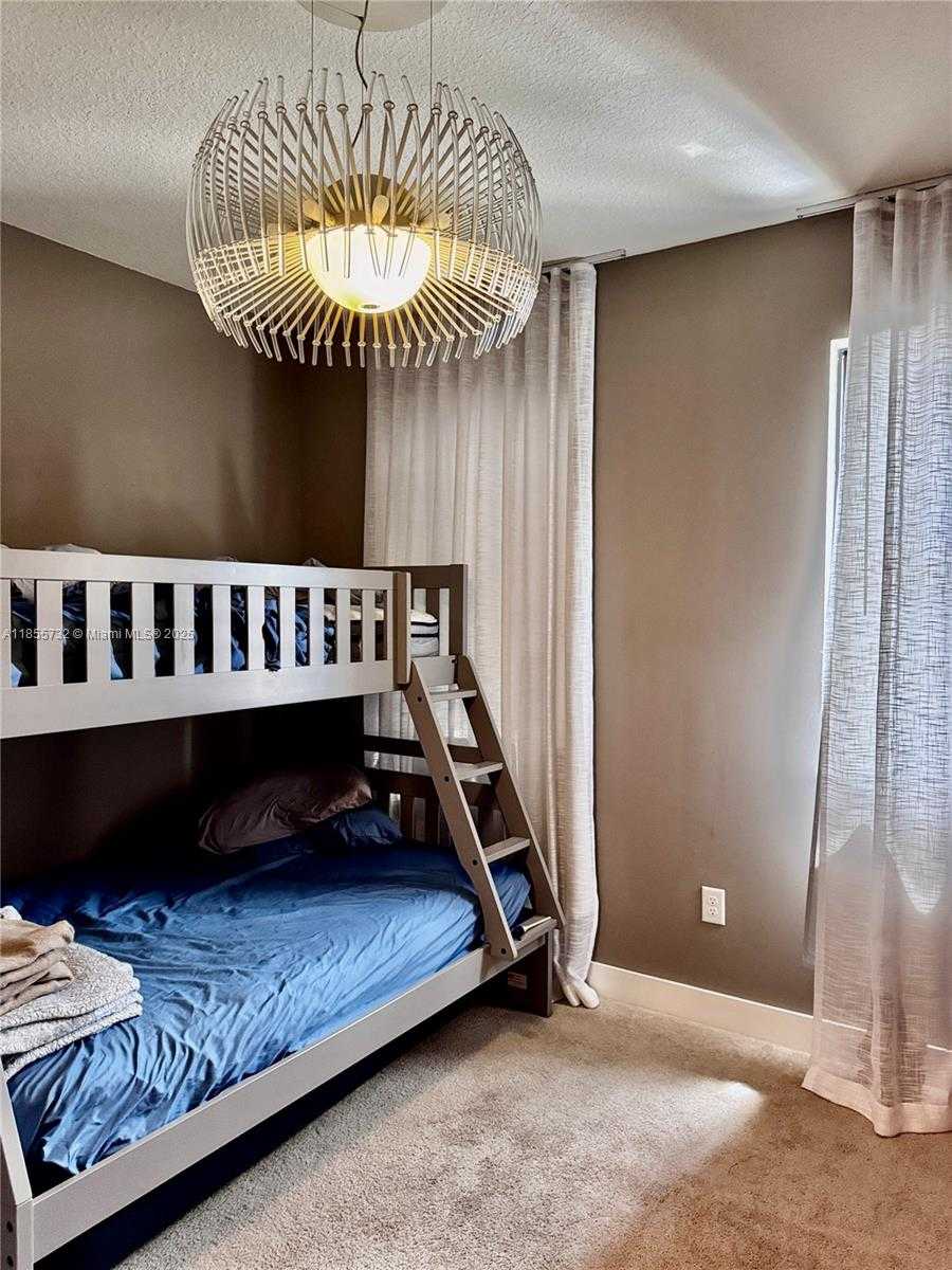 Small Image of 7924 NORTH WEST 105TH AVE #7924, Doral Number 16
