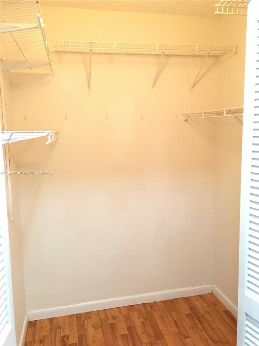 Small Image of 15731 SOUTH WEST 137TH AVE #201, Miami Number 11