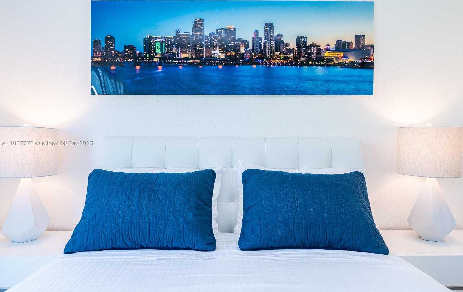 Small Image of 2118 NORTH EAST 15TH ST, Fort Lauderdale Number 30