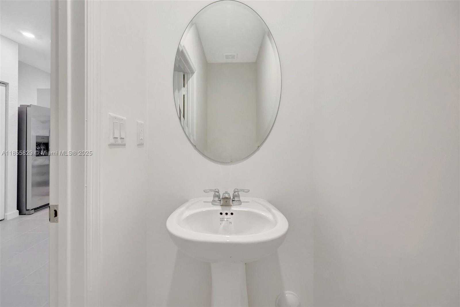 Small Image of 2813 SOUTH EAST 25TH AVE #2813, Homestead Number 15