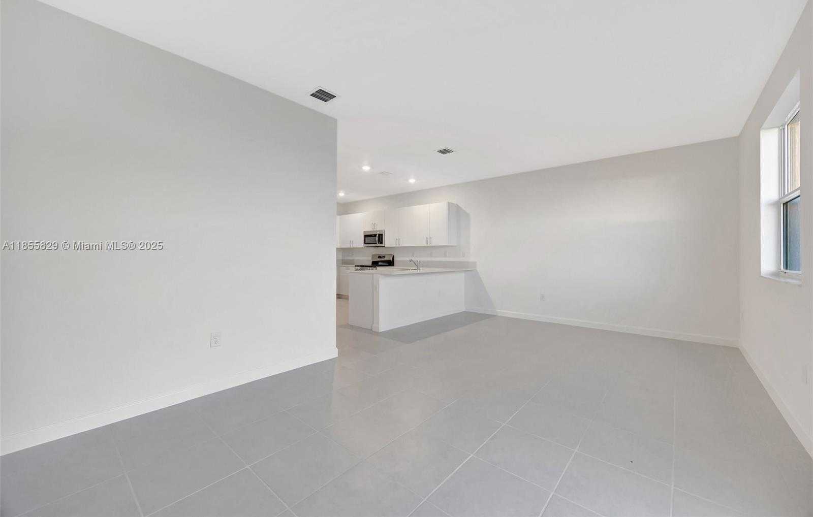 Small Image of 2813 SOUTH EAST 25TH AVE #2813, Homestead Number 19