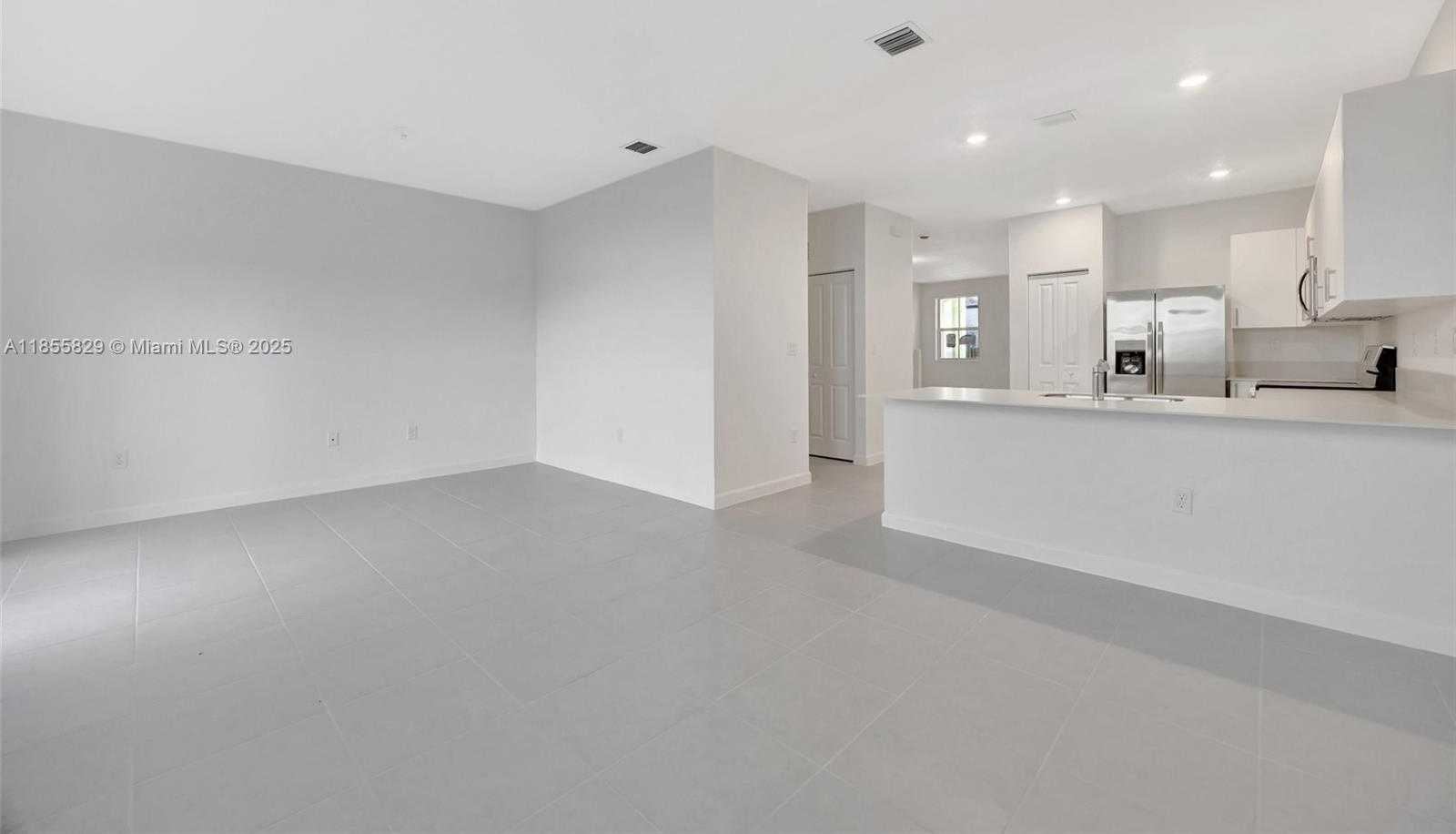 Small Image of 2813 SOUTH EAST 25TH AVE #2813, Homestead Number 21