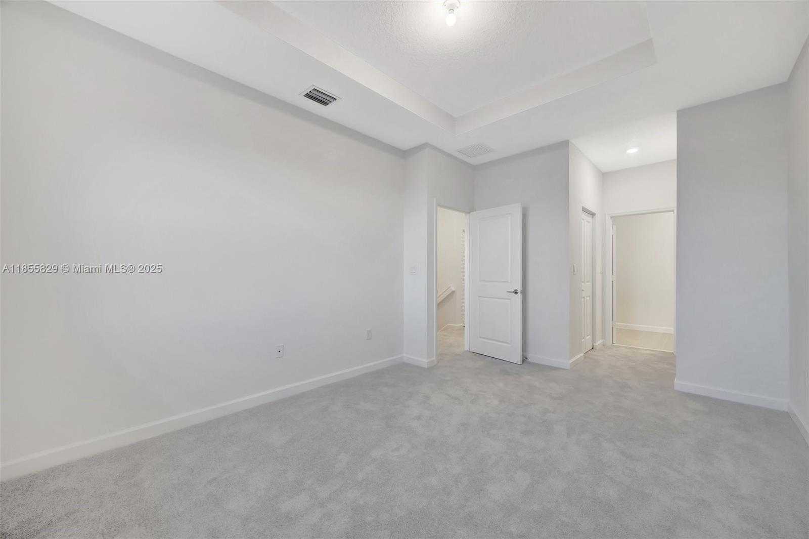 Small Image of 2813 SOUTH EAST 25TH AVE #2813, Homestead Number 28