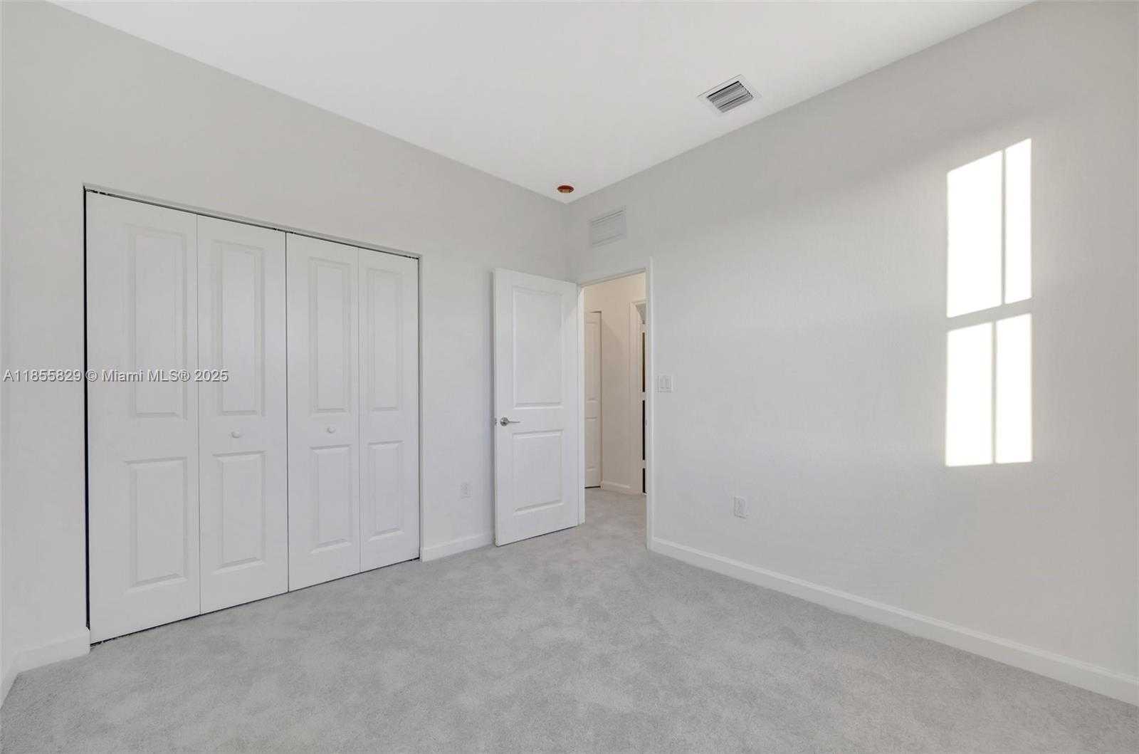 Small Image of 2813 SOUTH EAST 25TH AVE #2813, Homestead Number 36