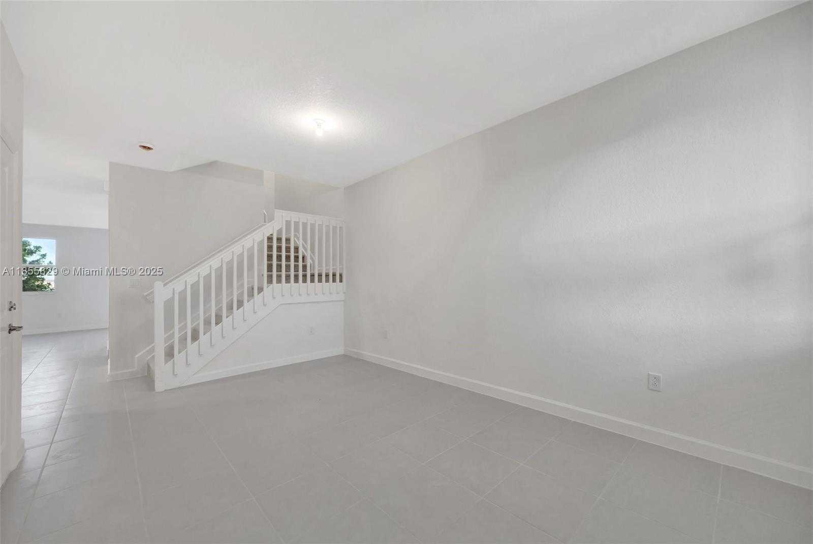 Small Image of 2813 SOUTH EAST 25TH AVE #2813, Homestead Number 4