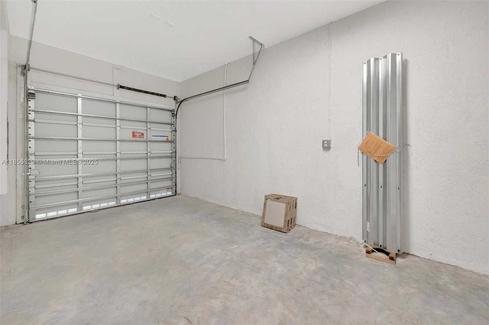 Small Image of 2813 SOUTH EAST 25TH AVE #2813, Homestead Number 8