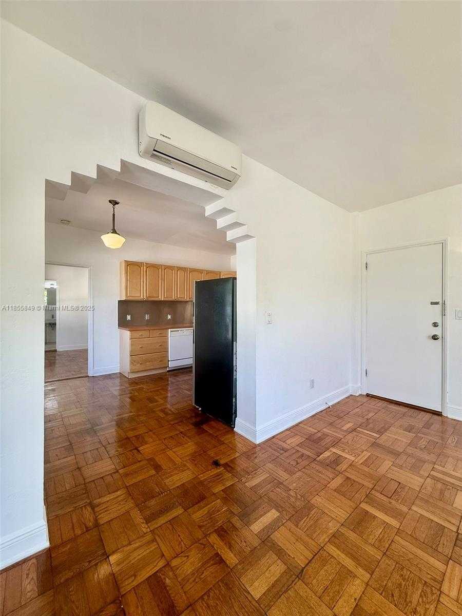 Small Image of 4035 NORTH MERIDIAN AVE #202, Miami Beach Number 11
