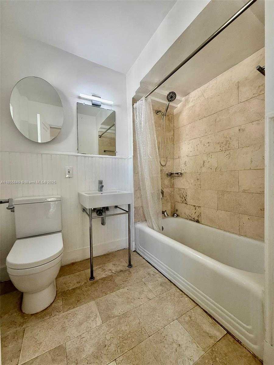 Small Image of 4035 NORTH MERIDIAN AVE #202, Miami Beach Number 20