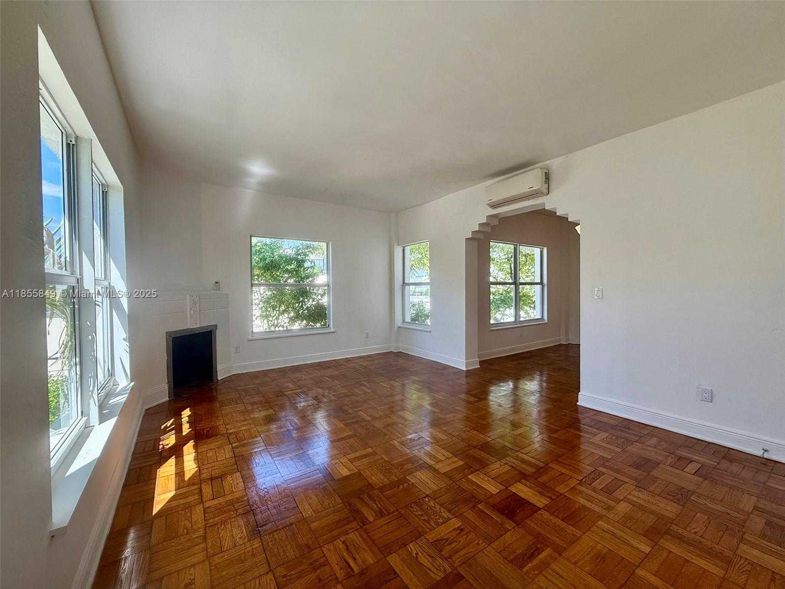 Small Image of 4035 NORTH MERIDIAN AVE #202, Miami Beach Number 8