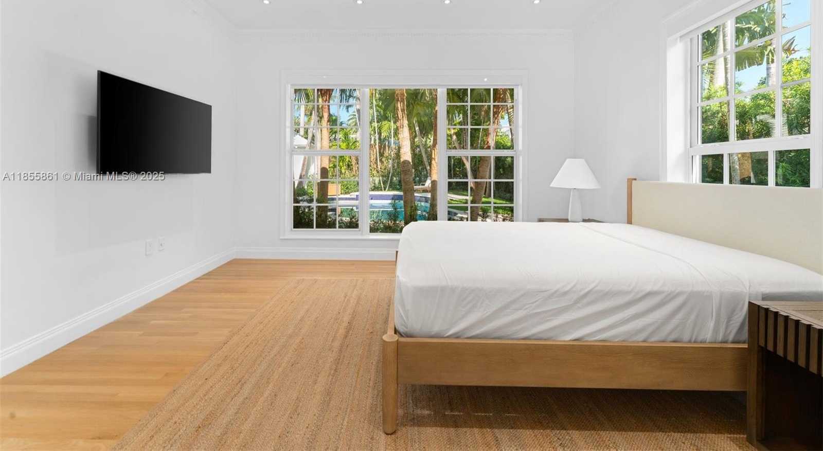 Small Image of 6675 ROXBURY LN, Miami Beach Number 25