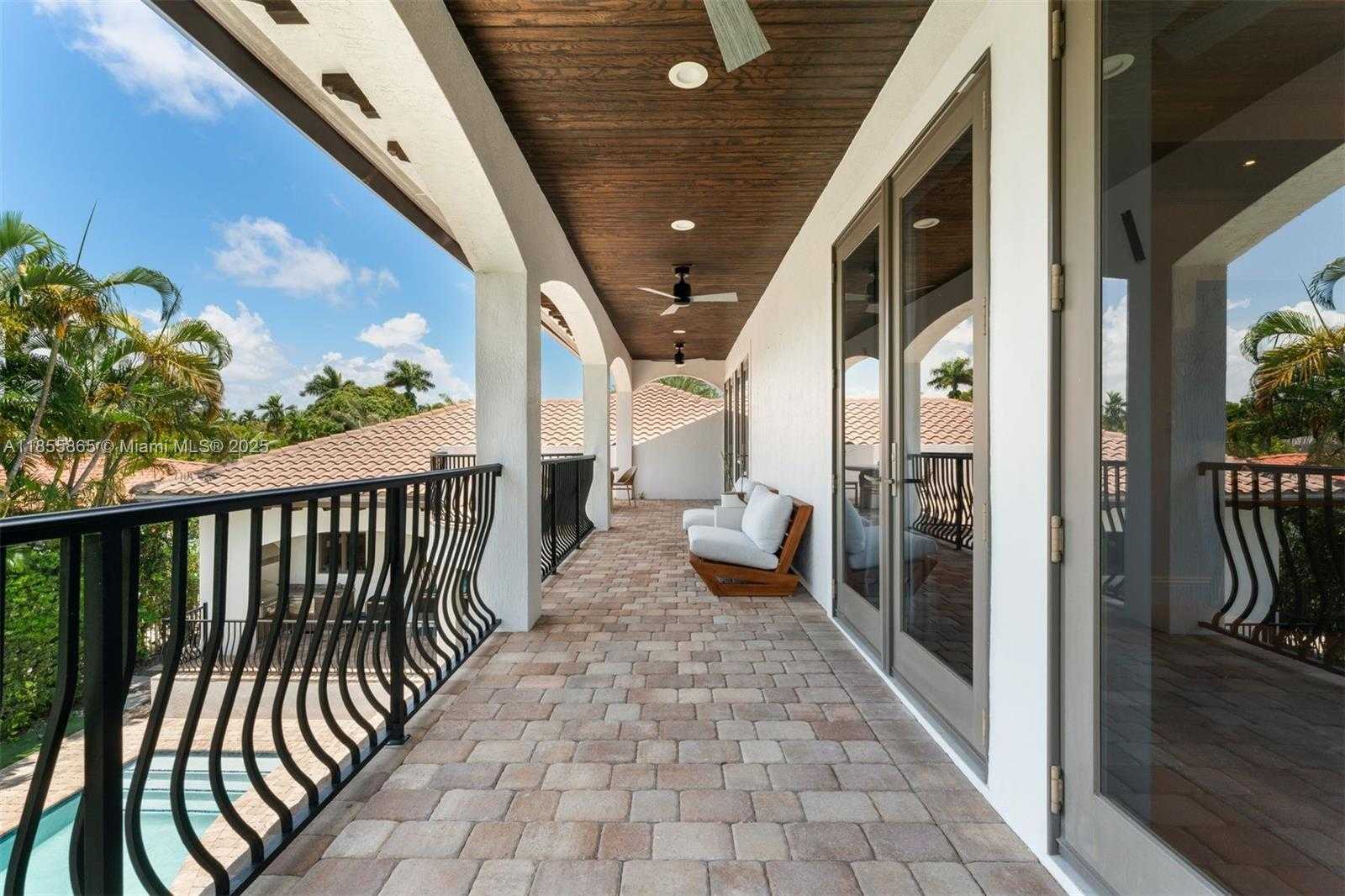 Small Image of 1210 95TH ST, Bay Harbor Islands Number 32