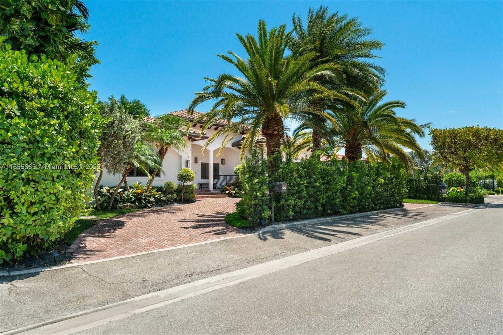 Small Image of 1210 95TH ST, Bay Harbor Islands Number 42