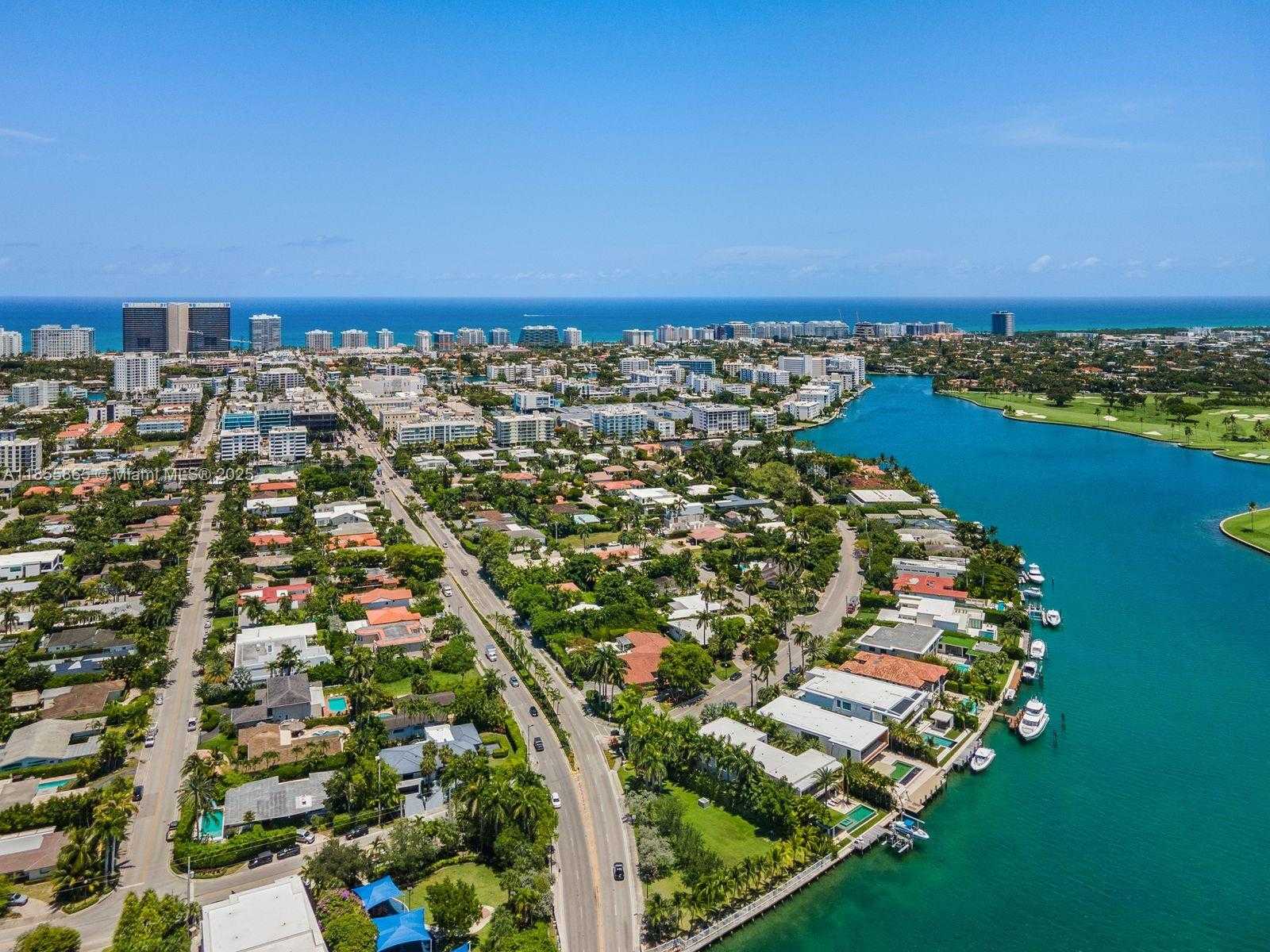 Small Image of 1210 95TH ST, Bay Harbor Islands Number 50