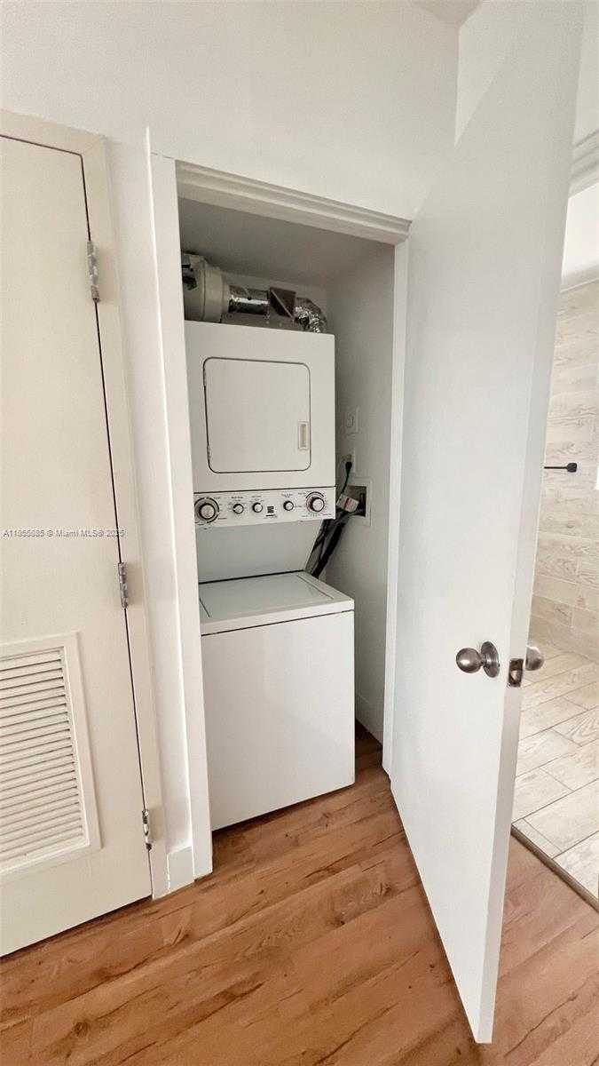 Small Image of 1523 EUCLID AVE #3, Miami Beach Number 11