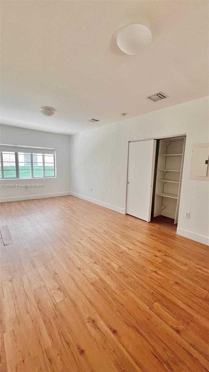 Small Image of 1523 EUCLID AVE #3, Miami Beach Number 5
