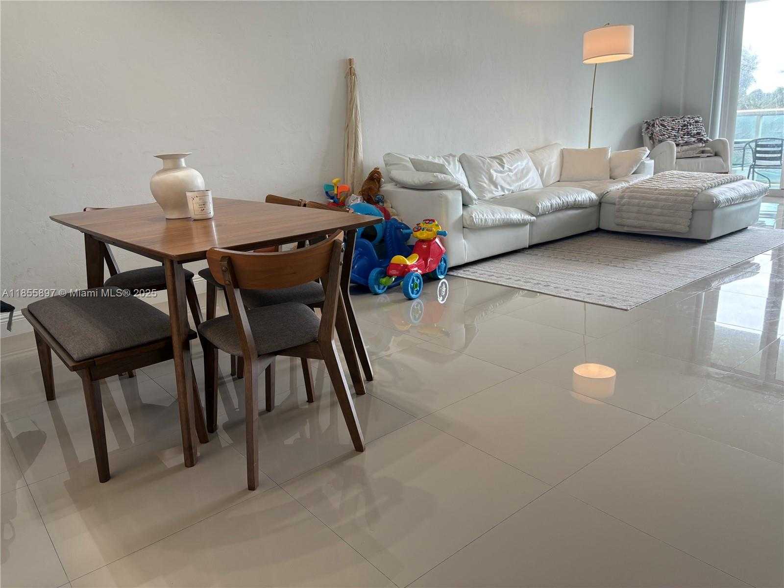 Small Image of 19380 COLLINS AVE #322, Sunny Isles Beach Number 18