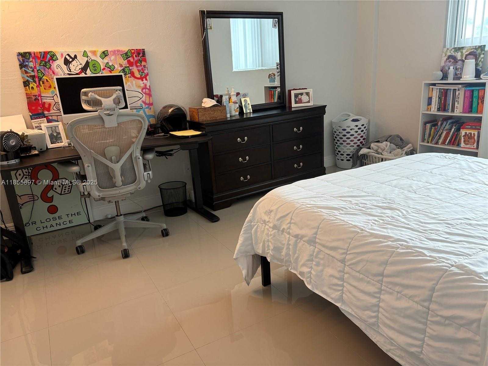 Small Image of 19380 COLLINS AVE #322, Sunny Isles Beach Number 19