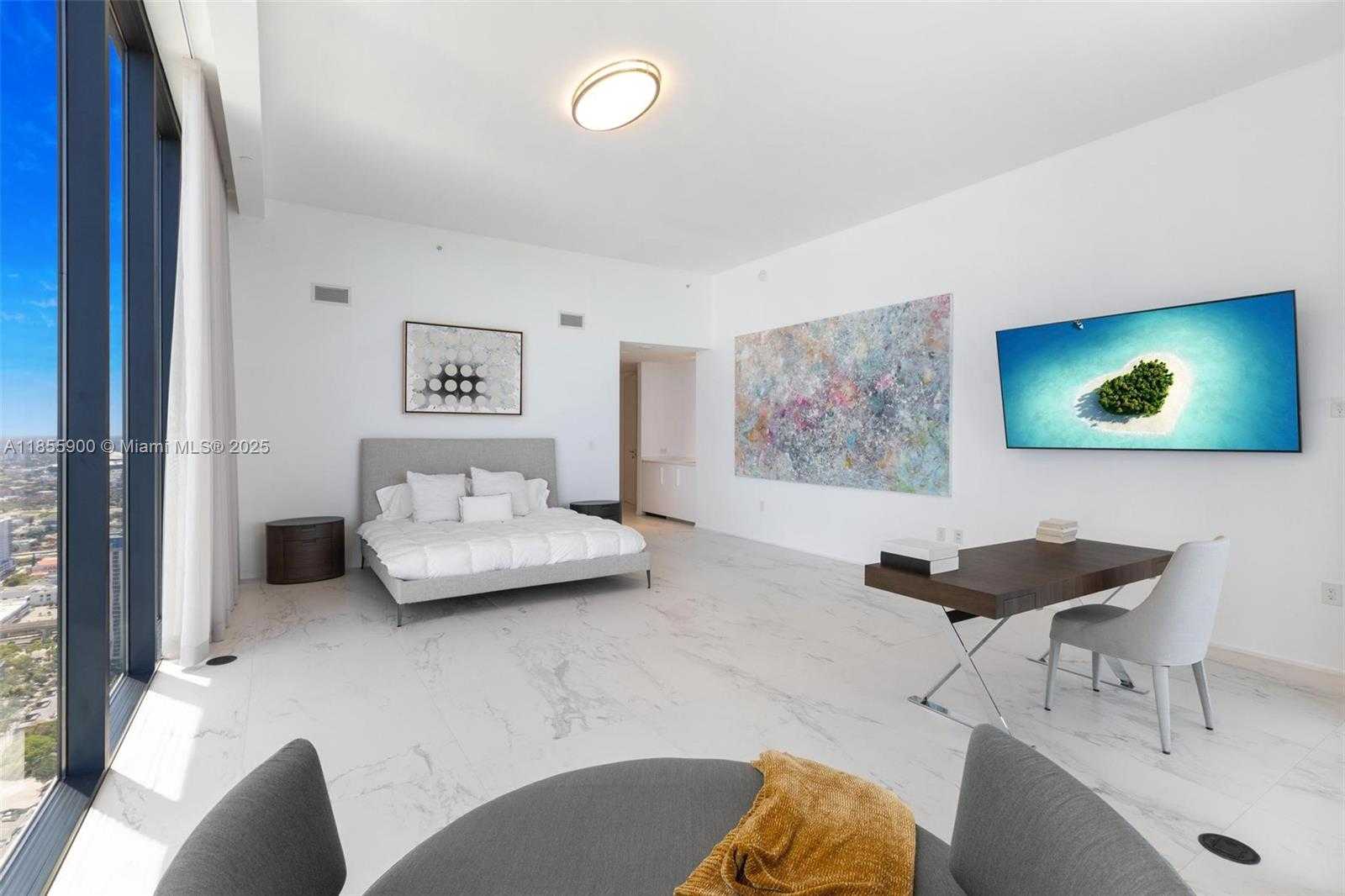Small Image of 1000 BISCAYNE BLVD #4901, Miami Number 35