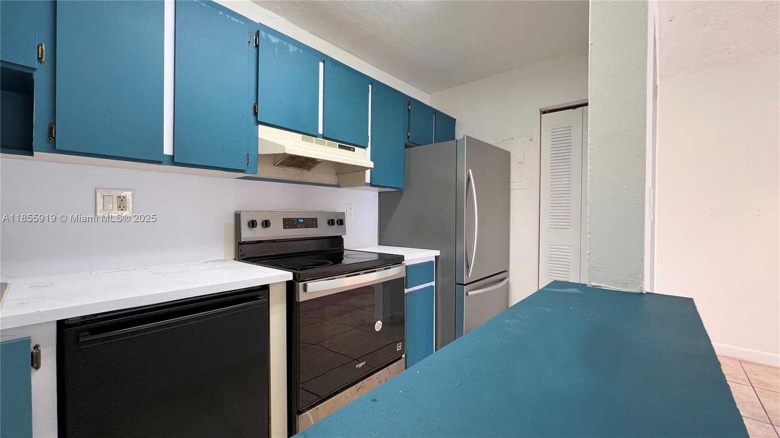 Small Image of 4670 NORTH WEST 79TH AVE #2F, Doral Number 14