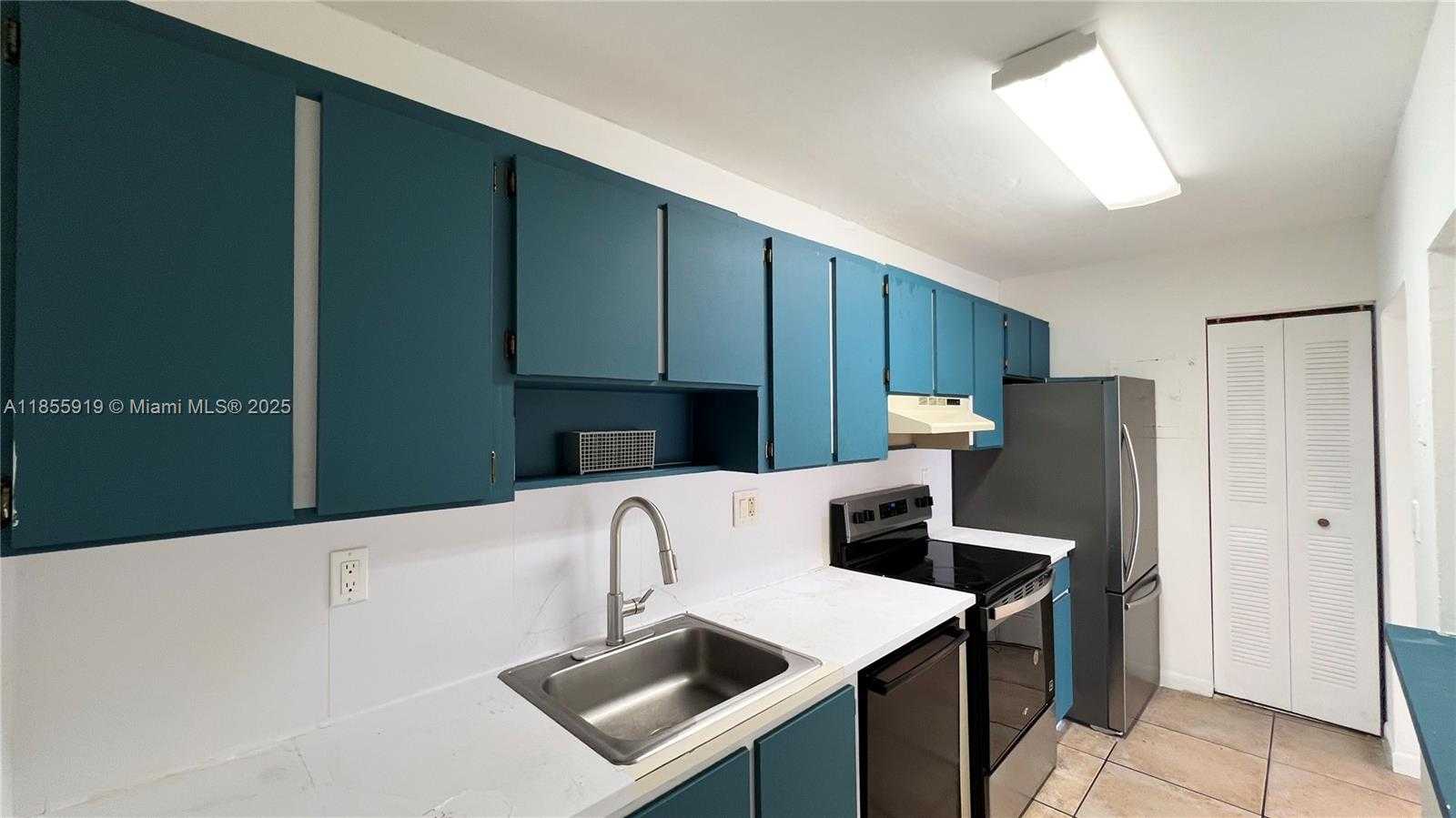 Small Image of 4670 NORTH WEST 79TH AVE #2F, Doral Number 16