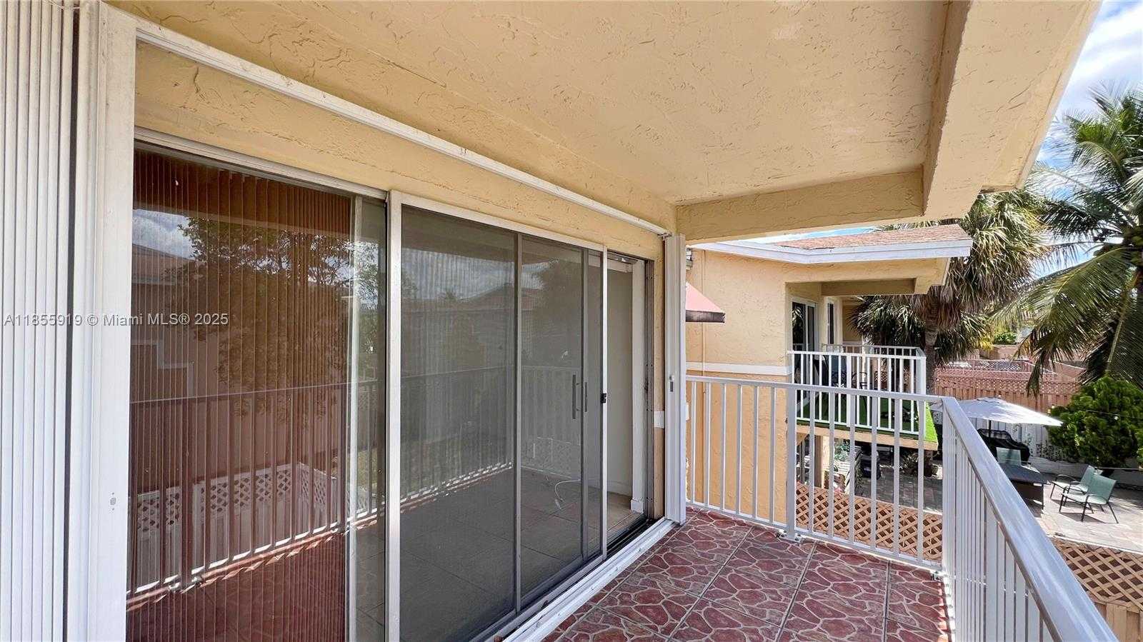 Small Image of 4670 NORTH WEST 79TH AVE #2F, Doral Number 7