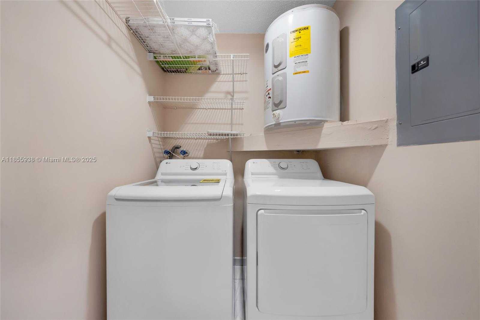 Small Image of 14208 SOUTH WEST 23RD ST, Miami Number 39
