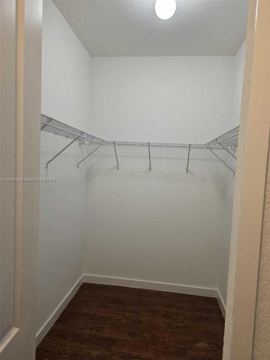 Small Image of 10965 SOUTH WEST 169TH TER, Miami Number 20