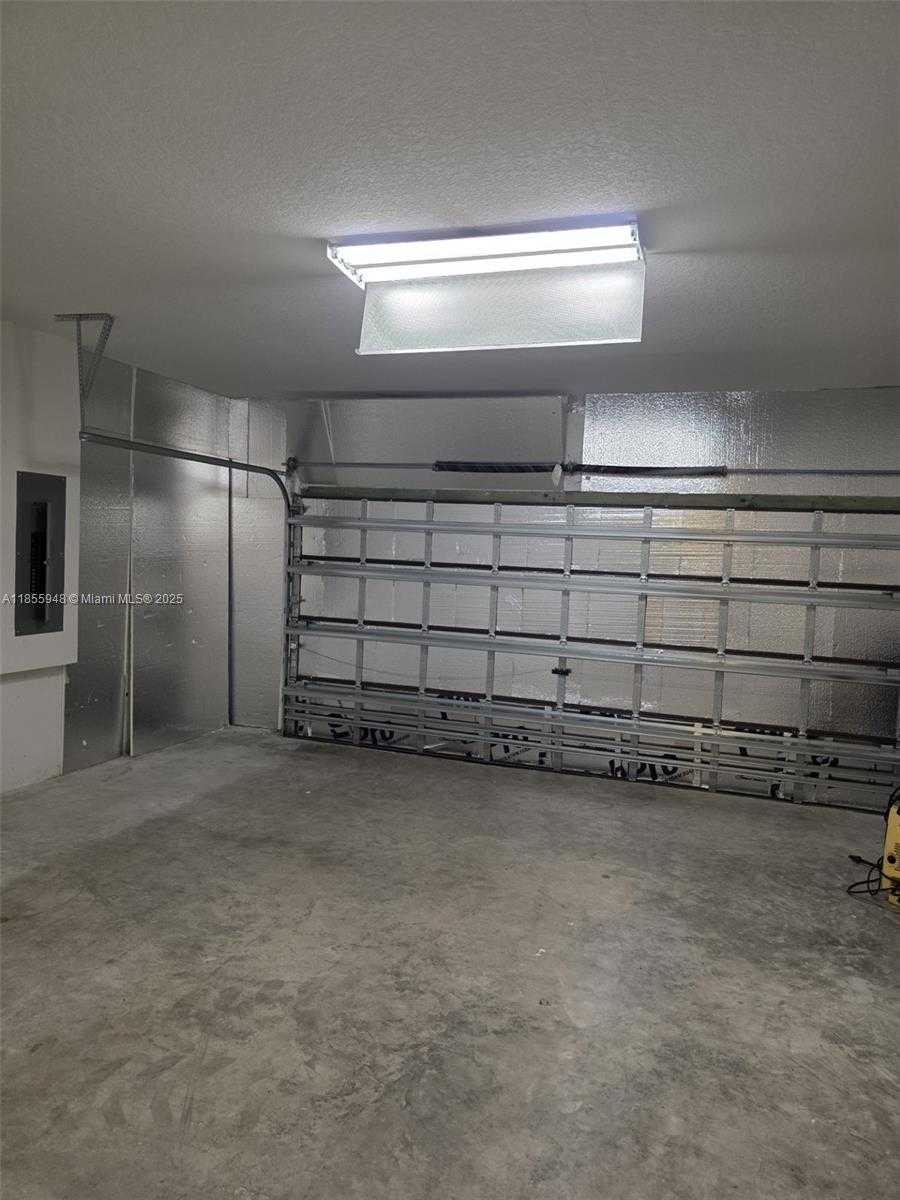Small Image of 10965 SOUTH WEST 169TH TER, Miami Number 23