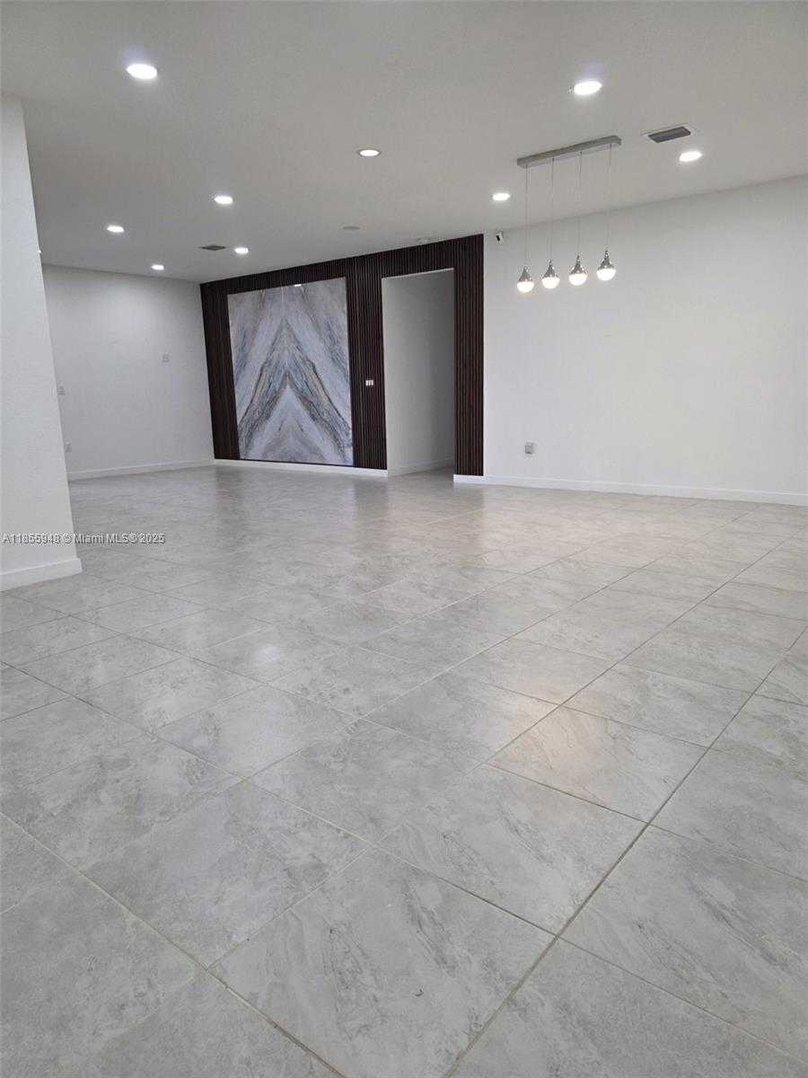 Small Image of 10965 SOUTH WEST 169TH TER, Miami Number 7