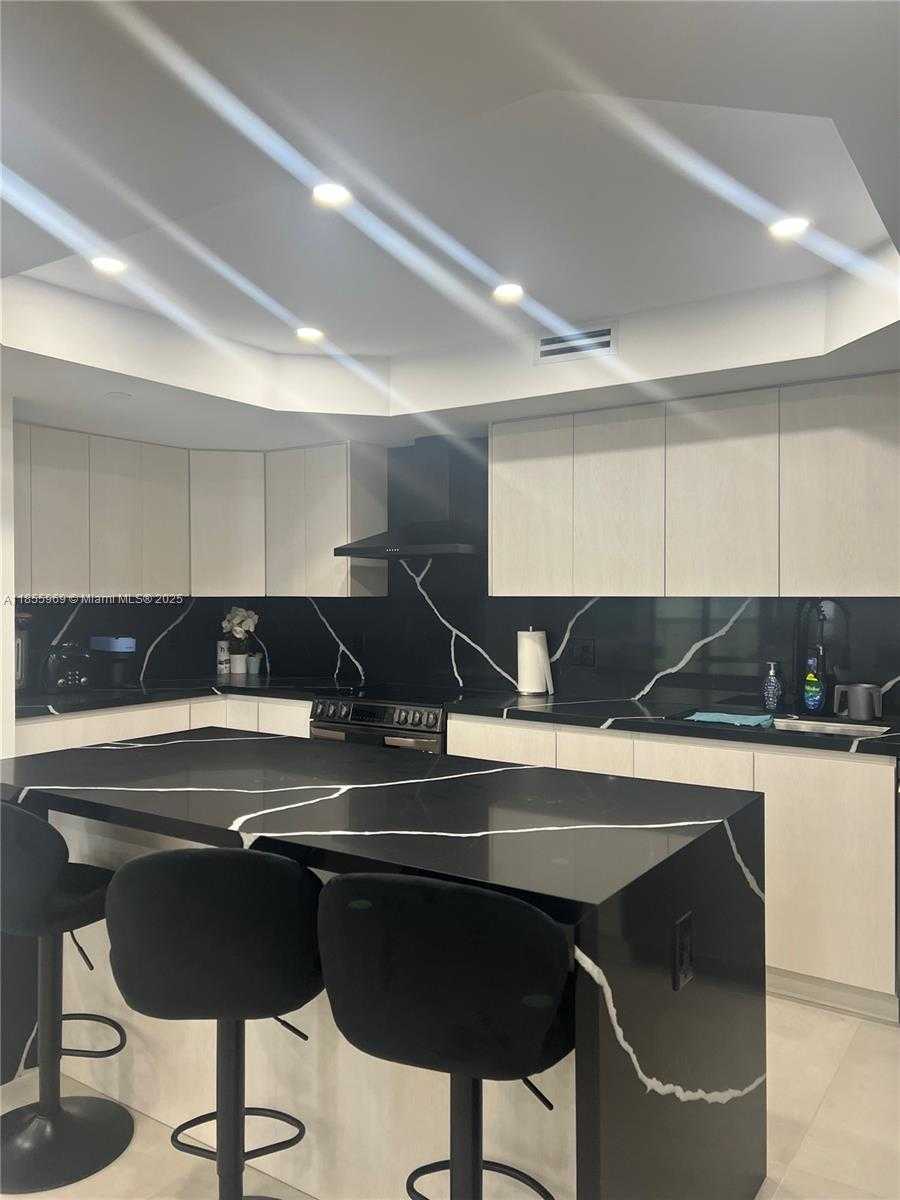 Small Image of 20191 EAST COUNTRY CLUB DR #1510, Aventura Number 9