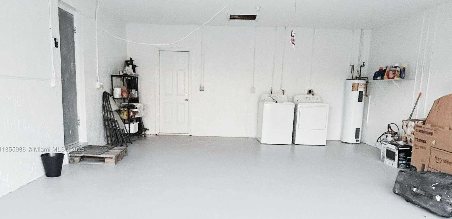 Small Image of 14141 SOUTH WEST 156TH TER, Miami Number 8