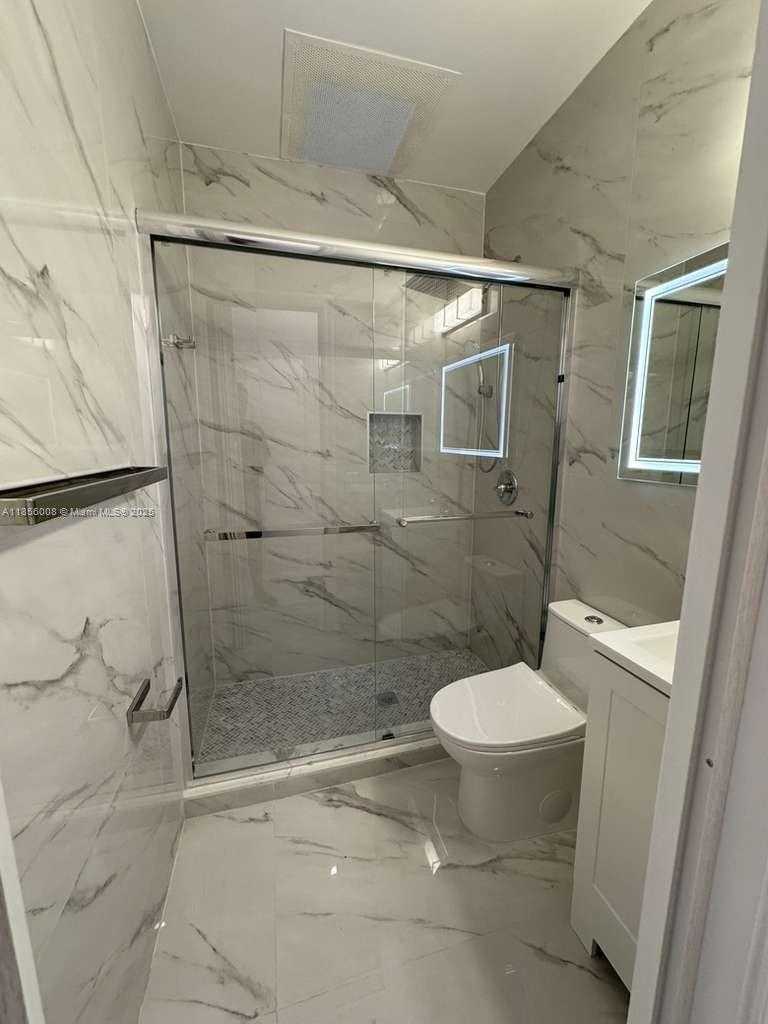 Small Image of 1455 MICHIGAN AVE #12, Miami Beach Number 5