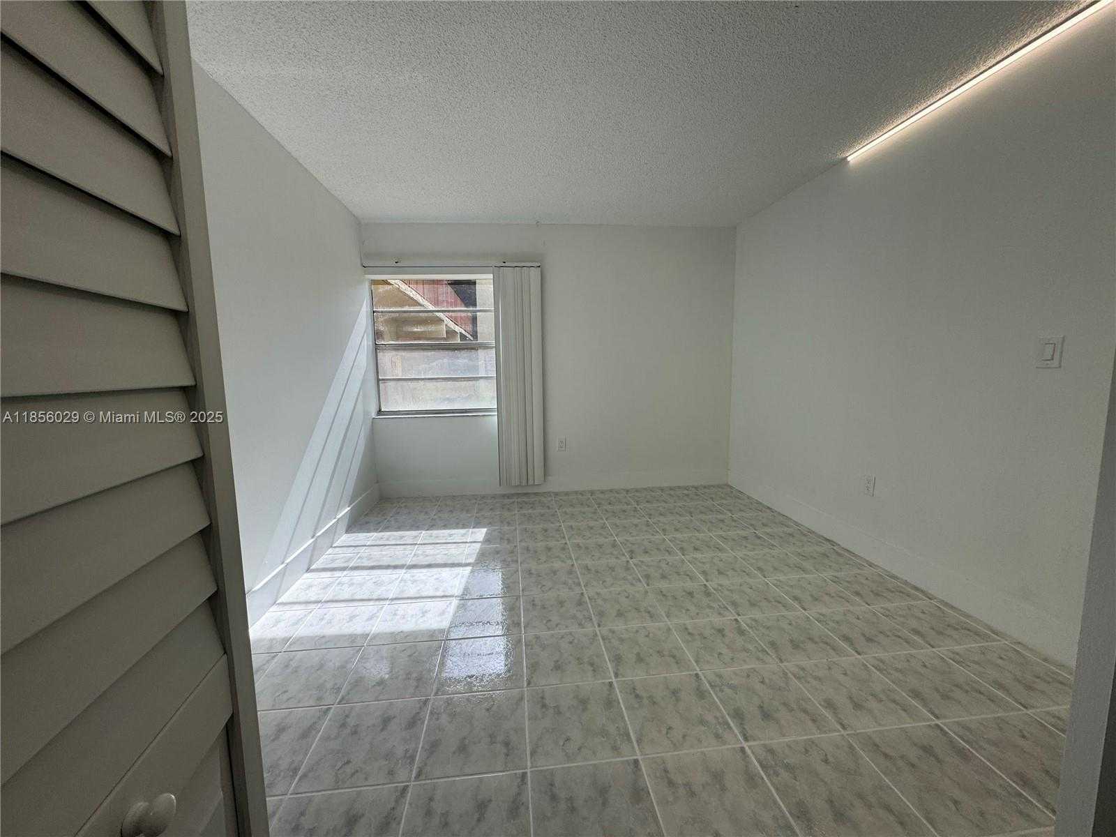 Small Image of 9390 WEST FLAGLER ST #109A, Miami Number 8