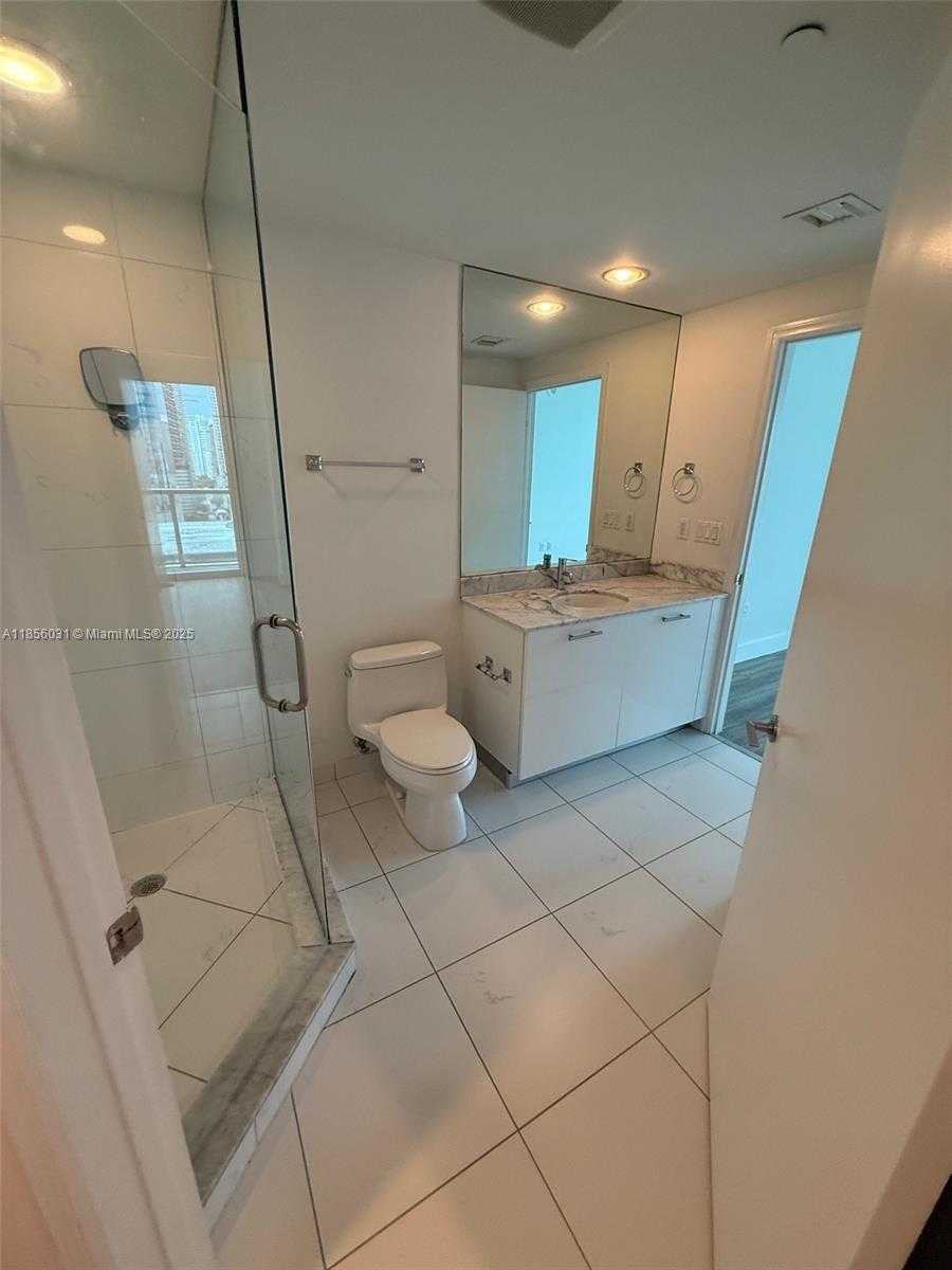 Small Image of 55 SOUTH EAST 6TH ST #1902, Miami Number 16