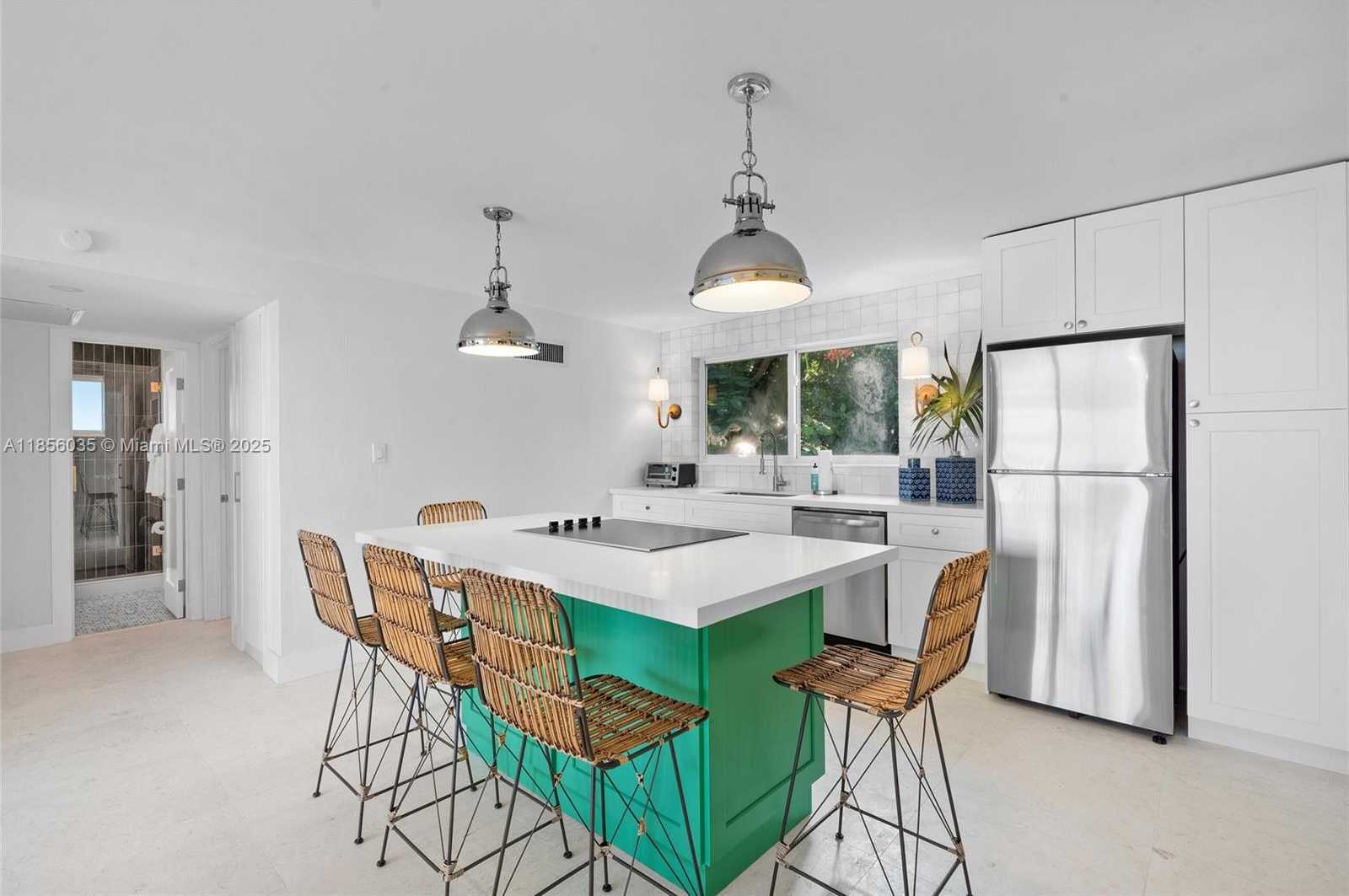 Small Image of 242 BOUGAINVILLEA ST #1, Tavernier Number 14