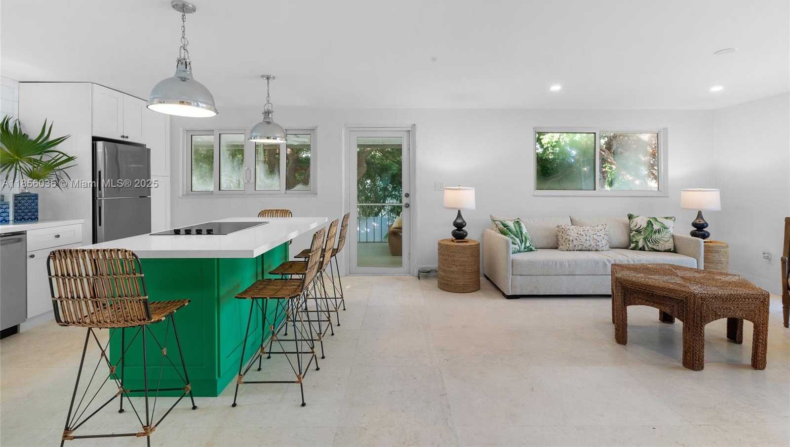 Small Image of 242 BOUGAINVILLEA ST #1, Tavernier Number 15