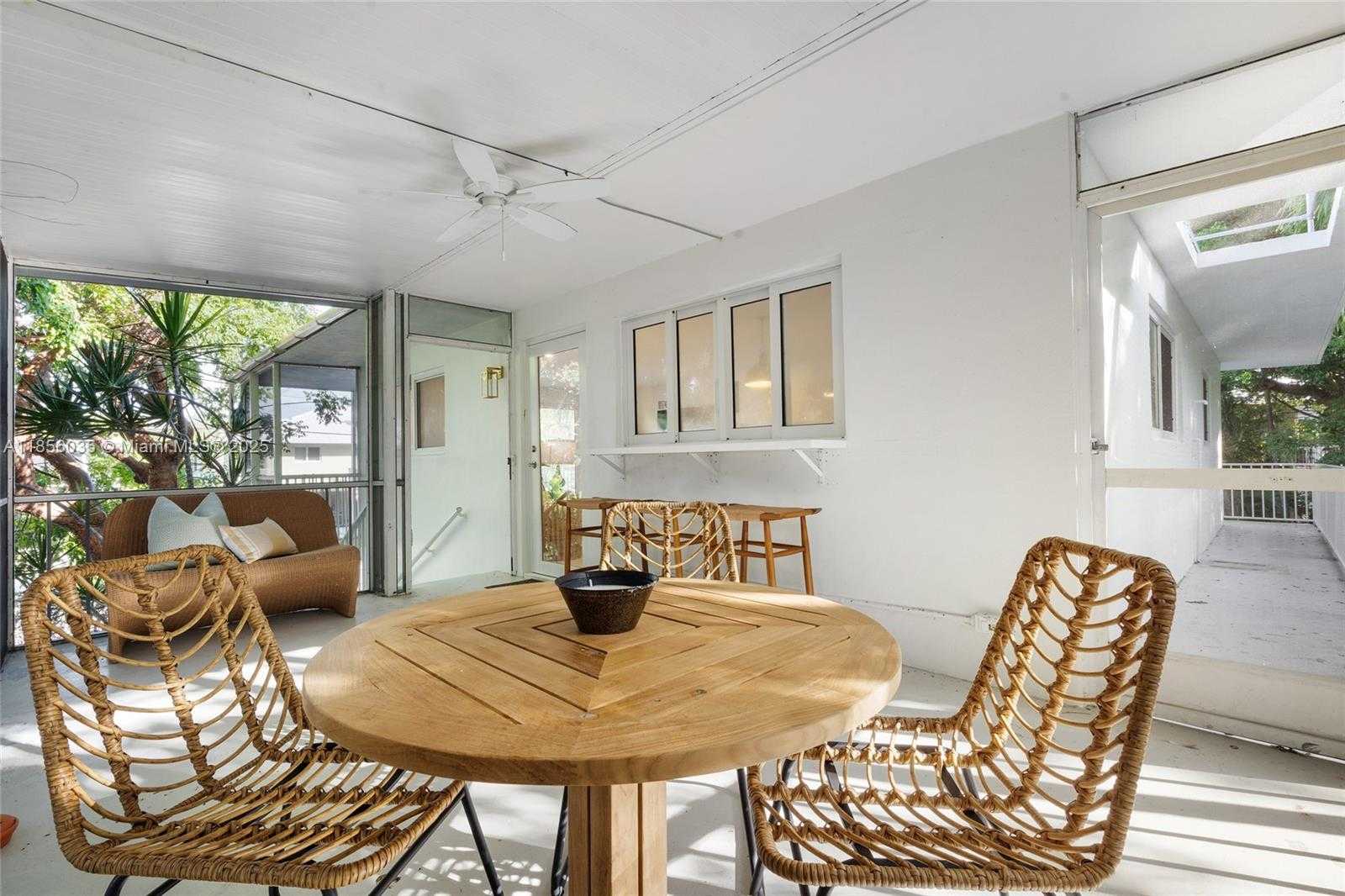 Small Image of 242 BOUGAINVILLEA ST #1, Tavernier Number 23