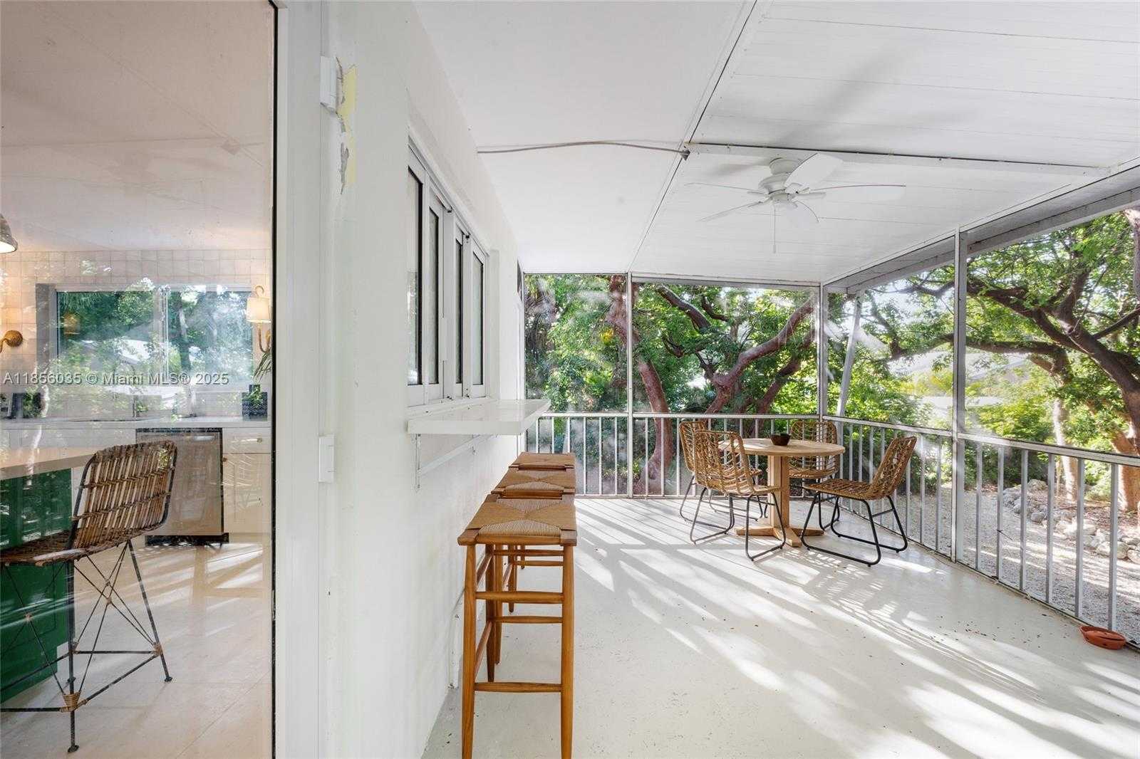 Small Image of 242 BOUGAINVILLEA ST #1, Tavernier Number 26