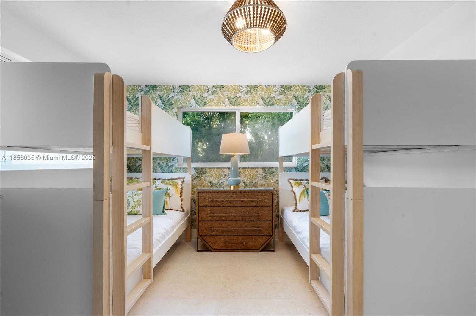 Small Image of 242 BOUGAINVILLEA ST #1, Tavernier Number 30