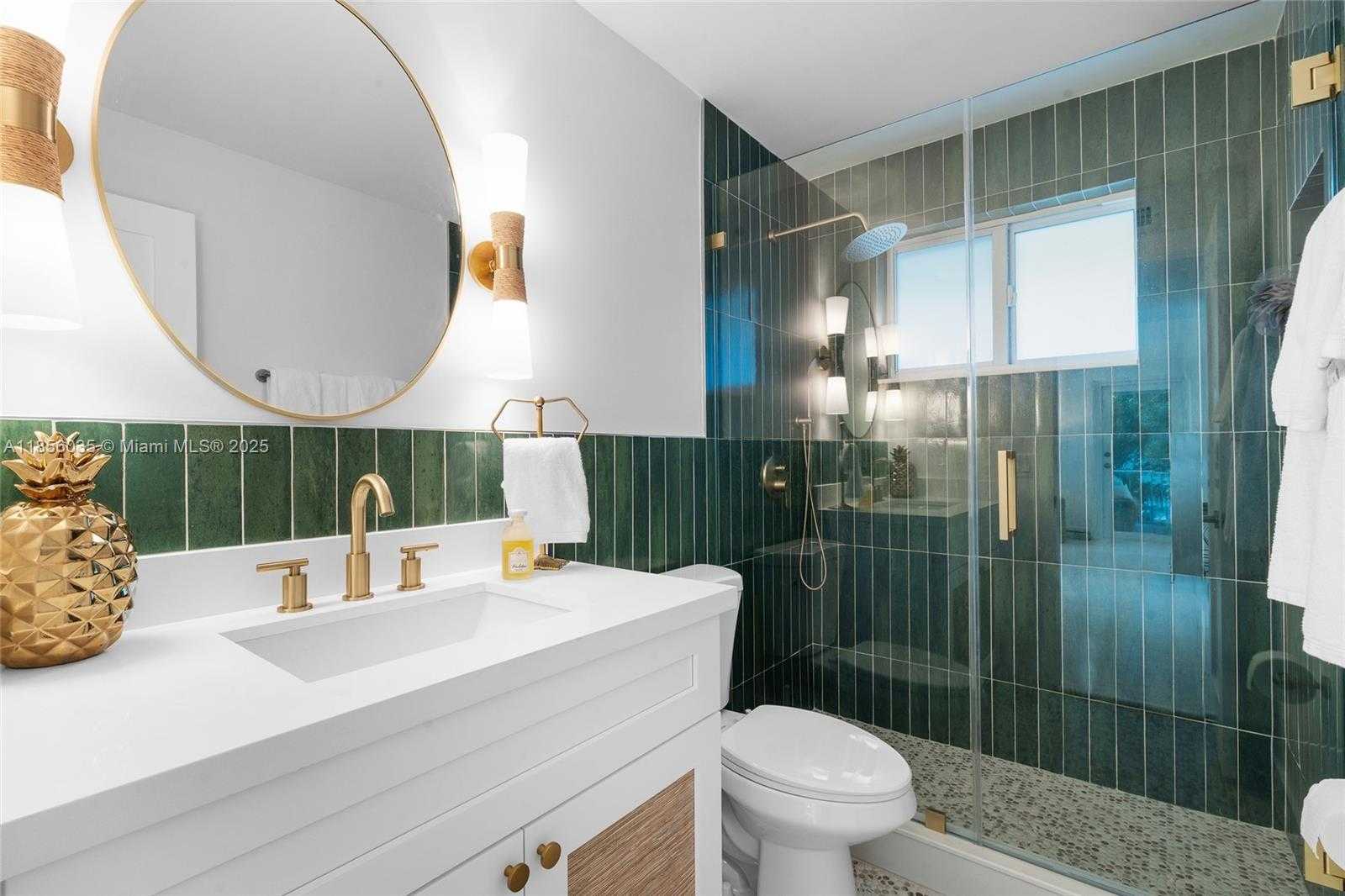 Small Image of 242 BOUGAINVILLEA ST #1, Tavernier Number 32