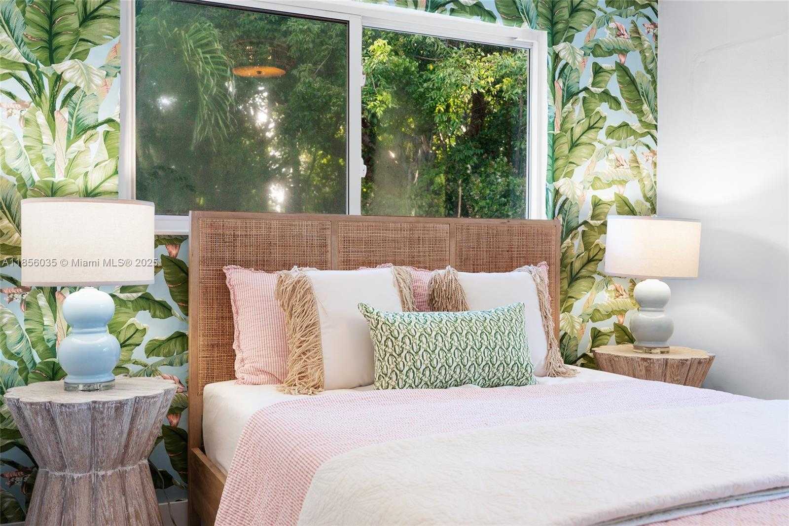 Small Image of 242 BOUGAINVILLEA ST #1, Tavernier Number 34