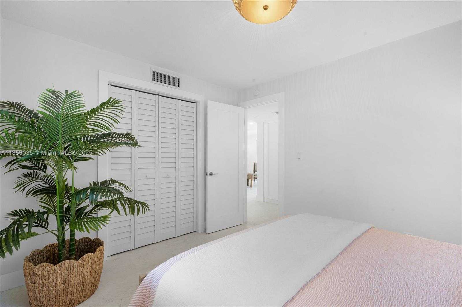Small Image of 242 BOUGAINVILLEA ST #1, Tavernier Number 36