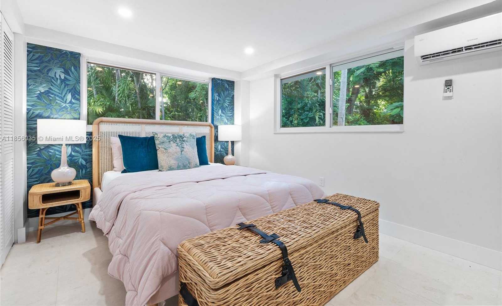 Small Image of 242 BOUGAINVILLEA ST #1, Tavernier Number 50
