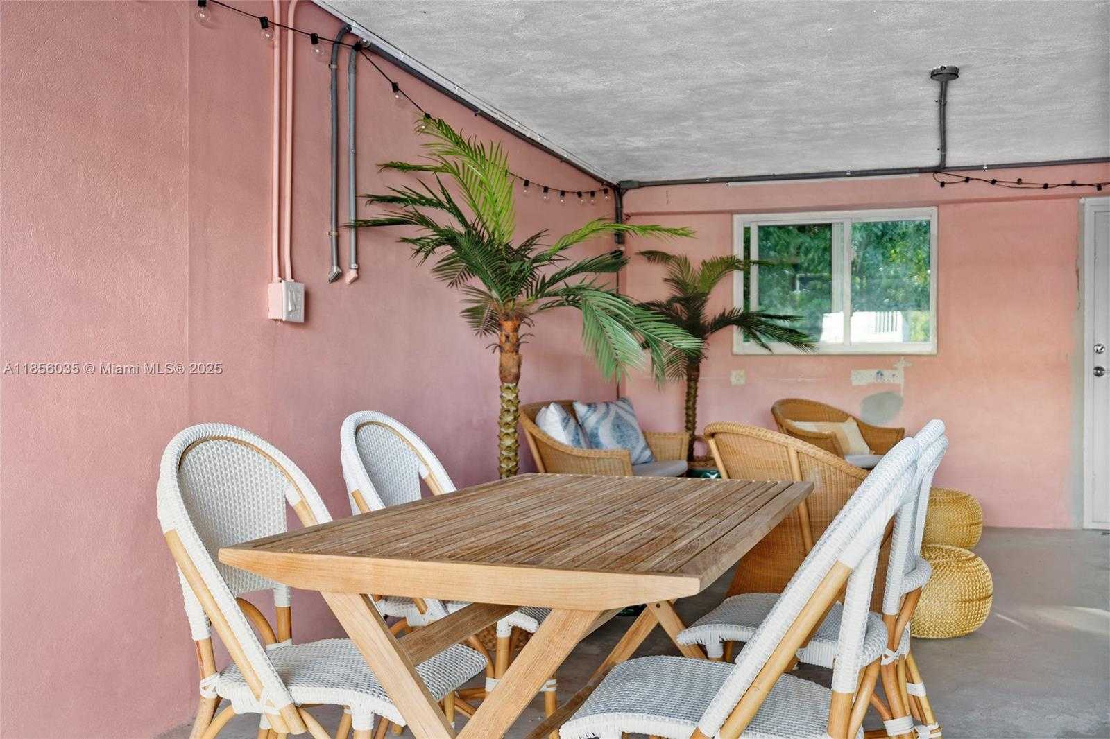 Small Image of 242 BOUGAINVILLEA ST #1, Tavernier Number 58