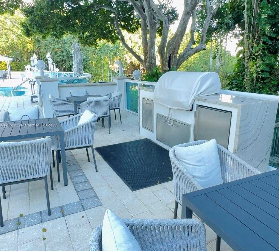 Small Image of 2127 BRICKELL AVE #1406, Miami Number 22