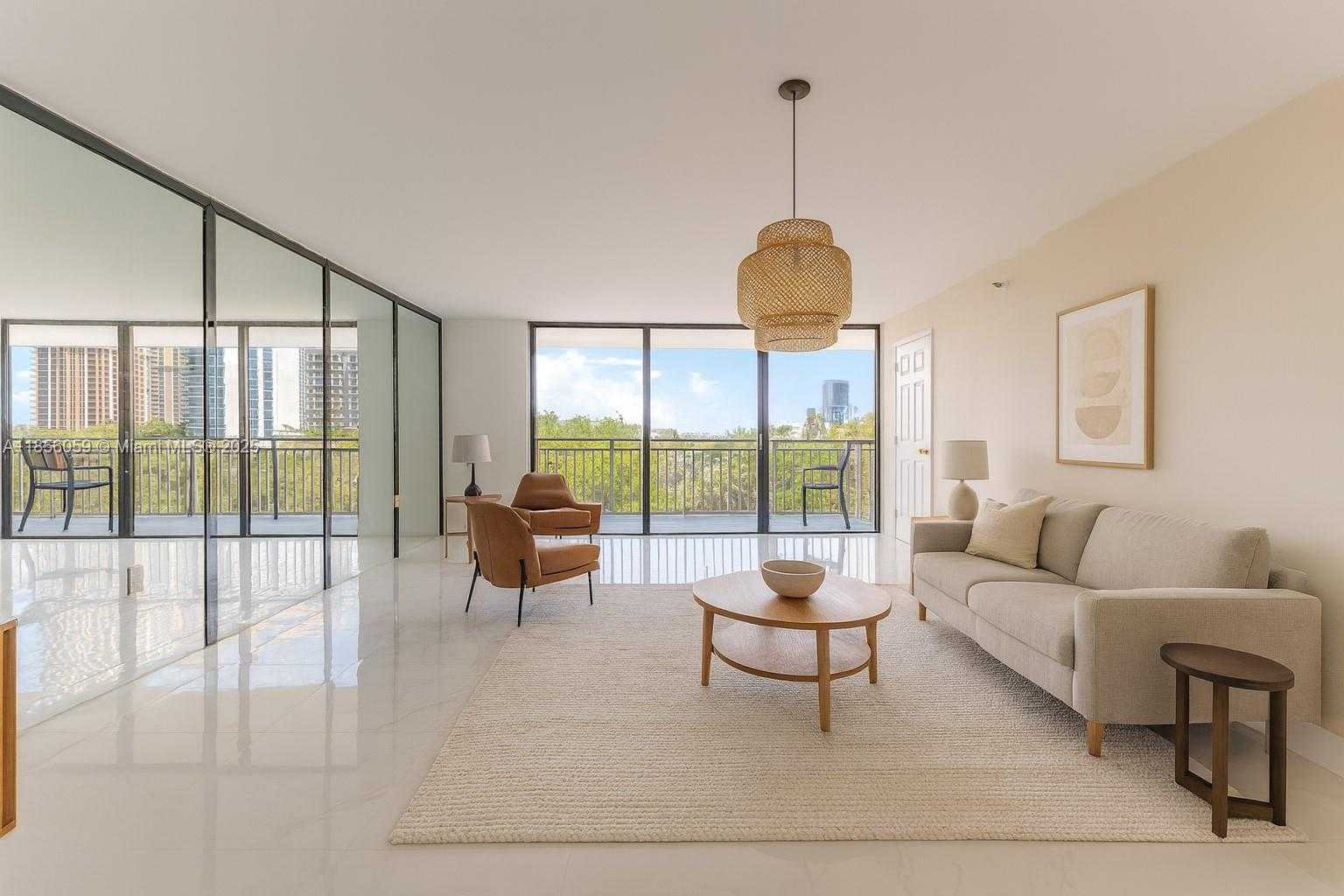 Small Image of 210 174TH ST #510, Sunny Isles Beach Number 2